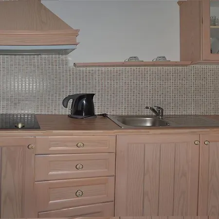 アパート Agali *