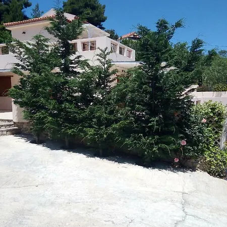 Agali Patitíri