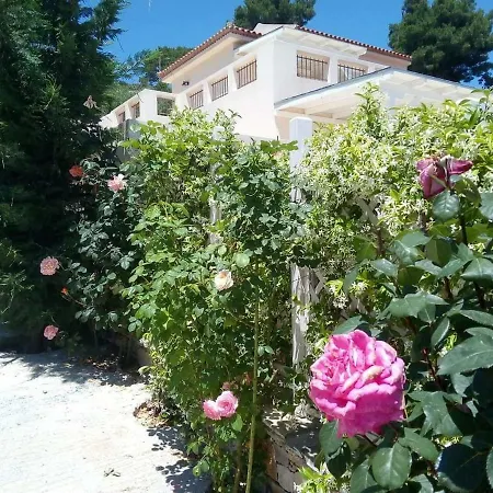 Agali Apartman *