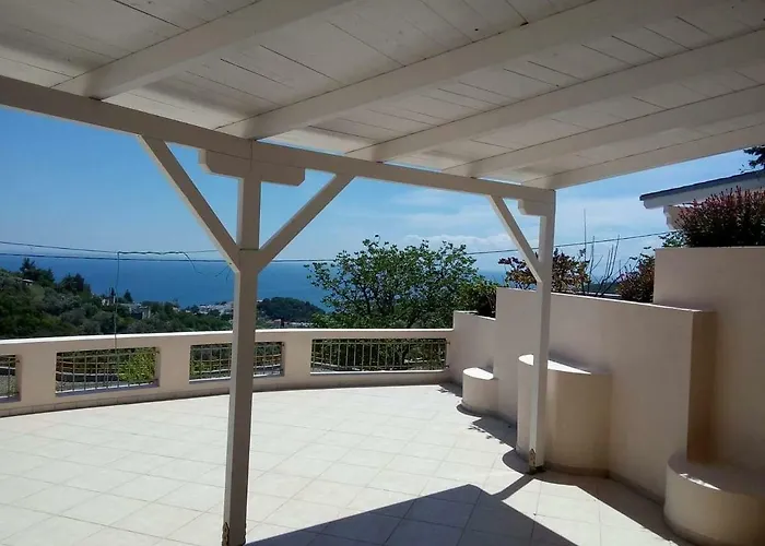 Apartament Agali Patitiri